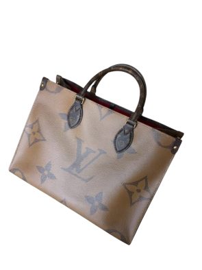 Pre-Owned Louis Vuitton OnTheGo MM Monogram Reverse Tote Bag